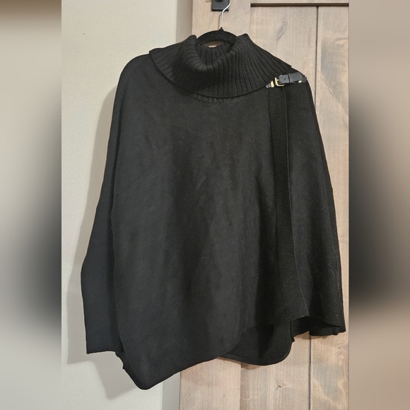 CALVIN KLEIN Black Buckle-Detail Turtleneck Poncho. Size S/M NWT - Picture 13 of 16